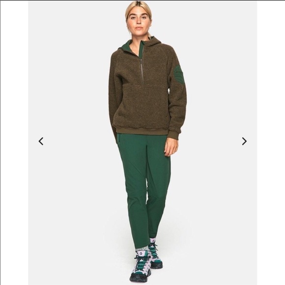 Outdoor Voices MegaFleece Half-Zip Hoodie in Vine - Picture 2 of 8